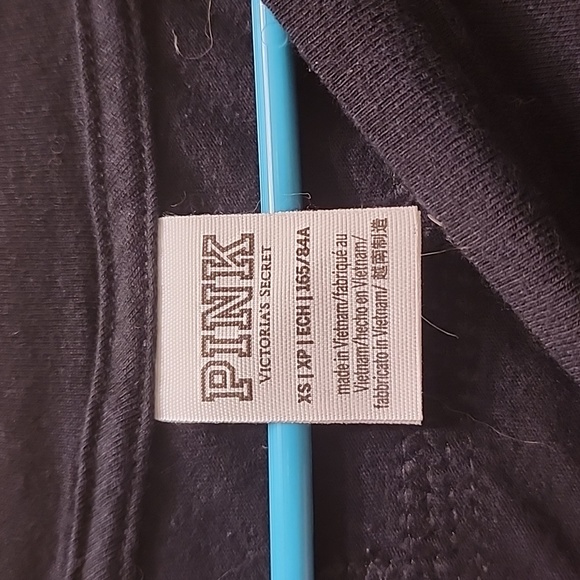 VS PINK Long Sleeve - XS - Picture 3 of 6